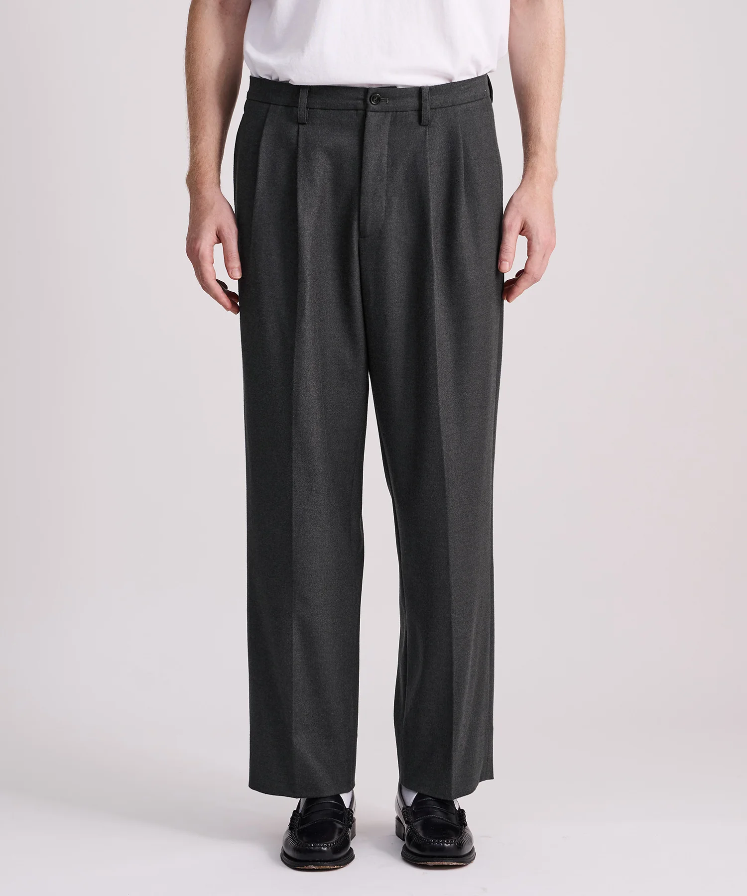 George Flannel Two Tuck Pant - Image 2
